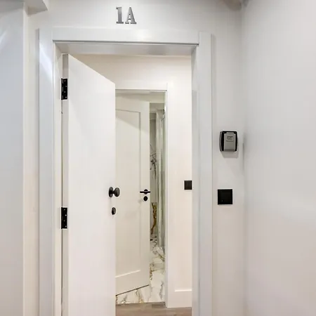 Bse15 1a, A In Madeira Апартаменты *